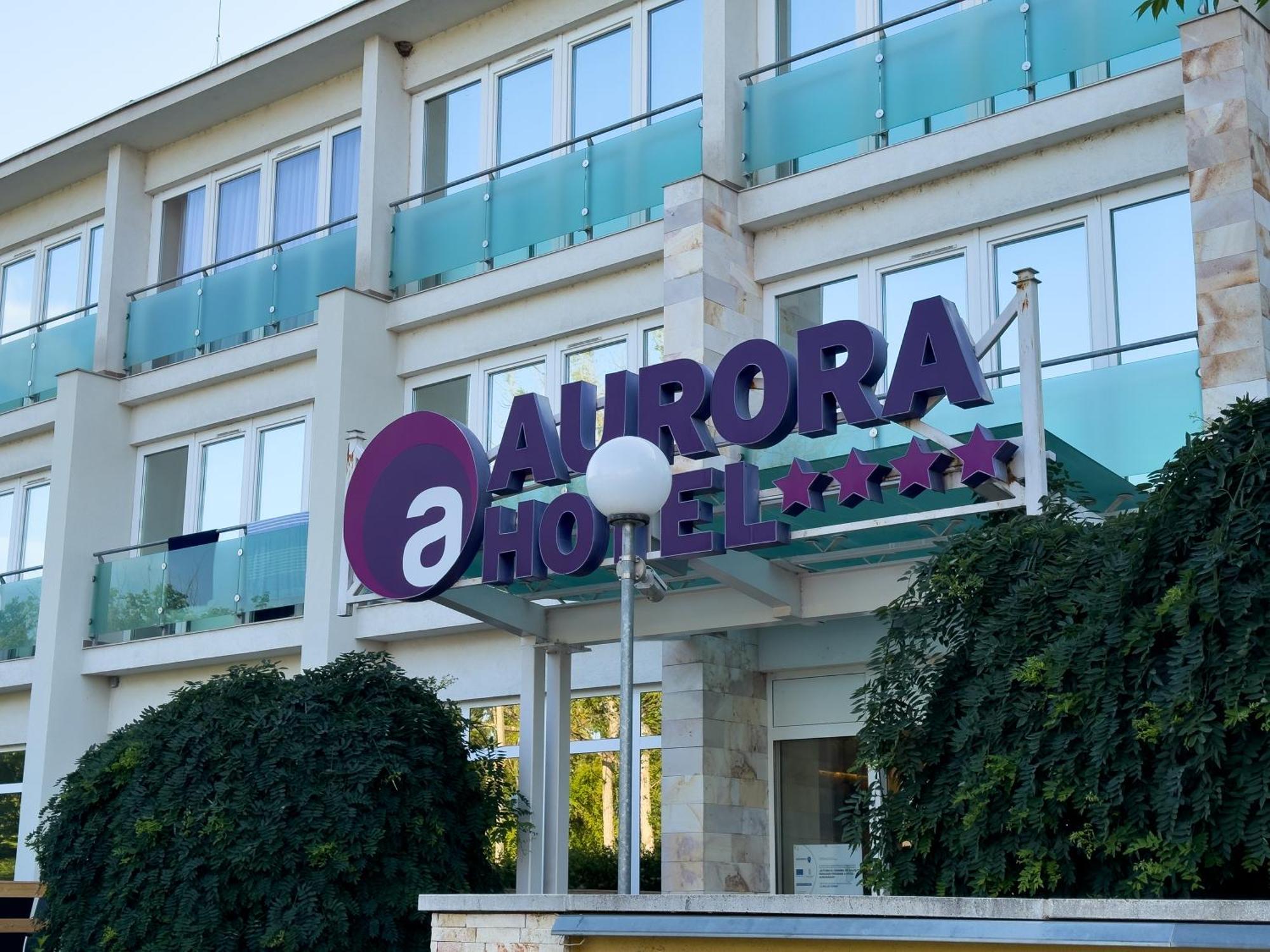 Hotel Aurora Miskolc Bagian luar foto